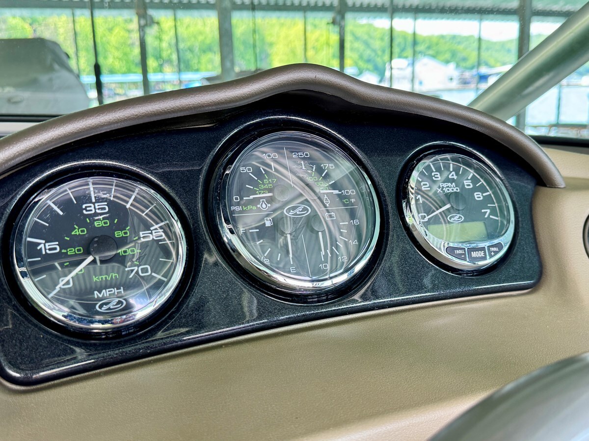 2004-sea-ray-21-24d390