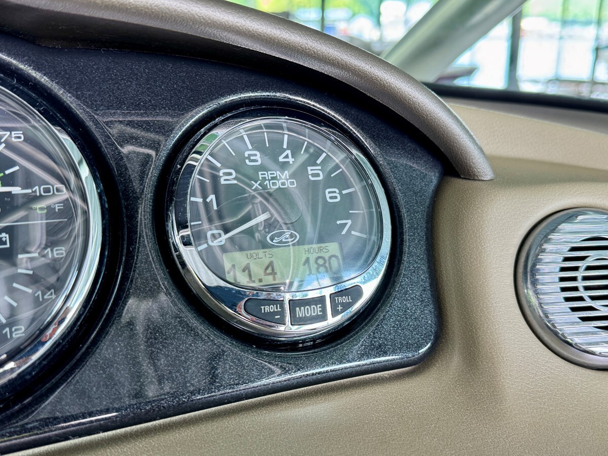 2004-sea-ray-21-24d390