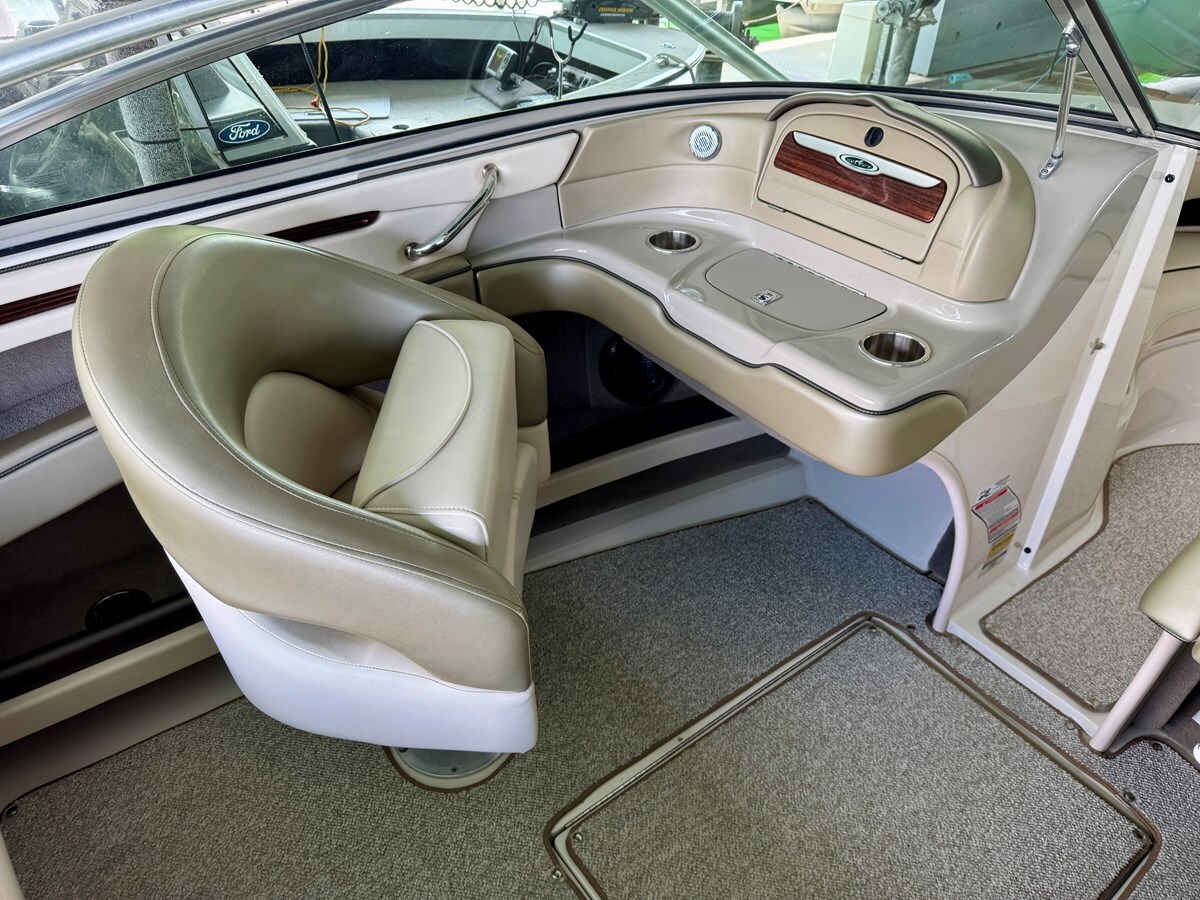 2004-sea-ray-21-24d390