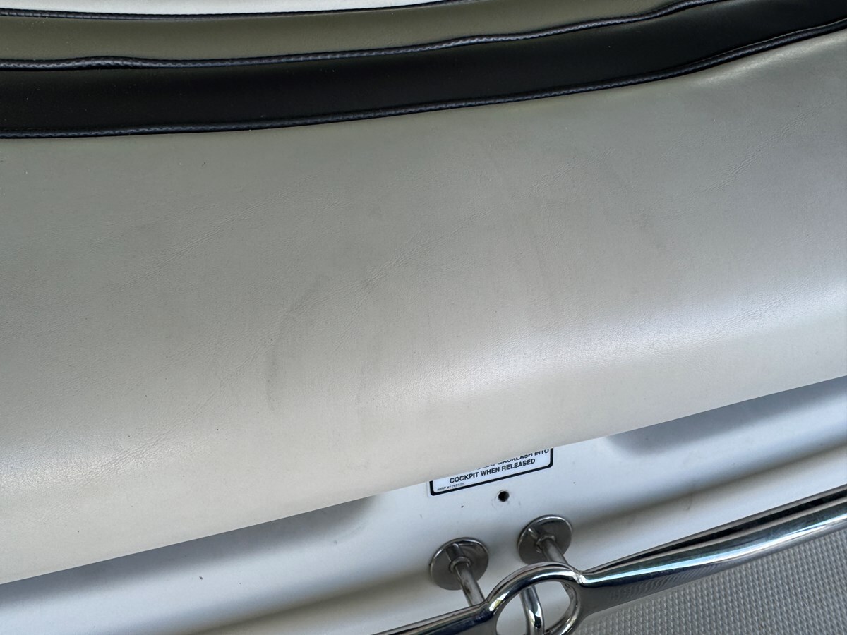 2004-sea-ray-21-24d390