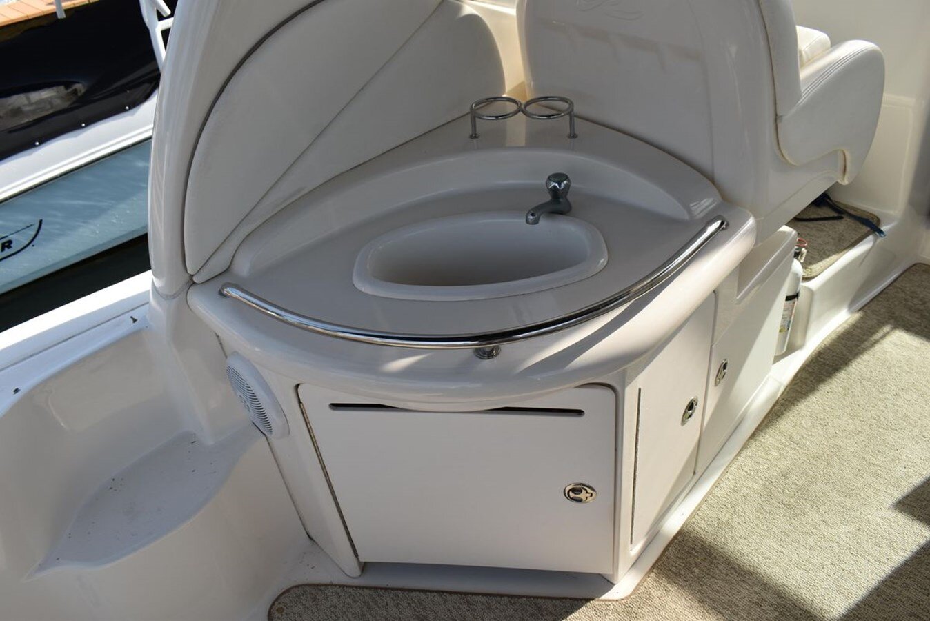 2004-sea-ray-34-ecabcf