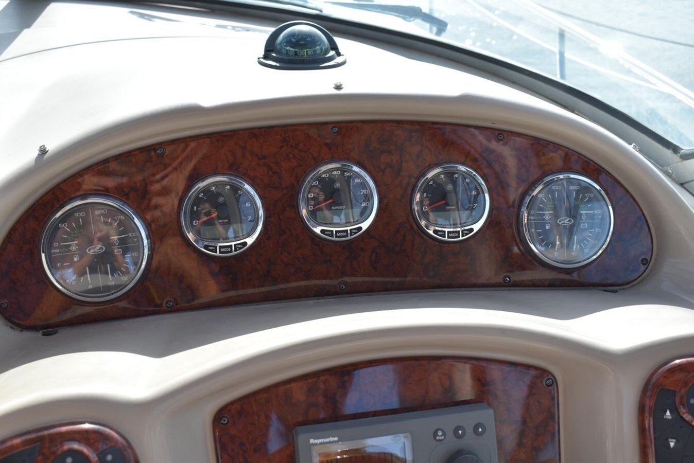 2004-sea-ray-34-ecabcf