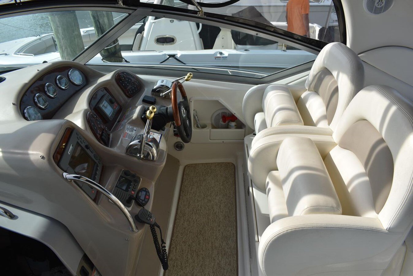 2004-sea-ray-34-ecabcf
