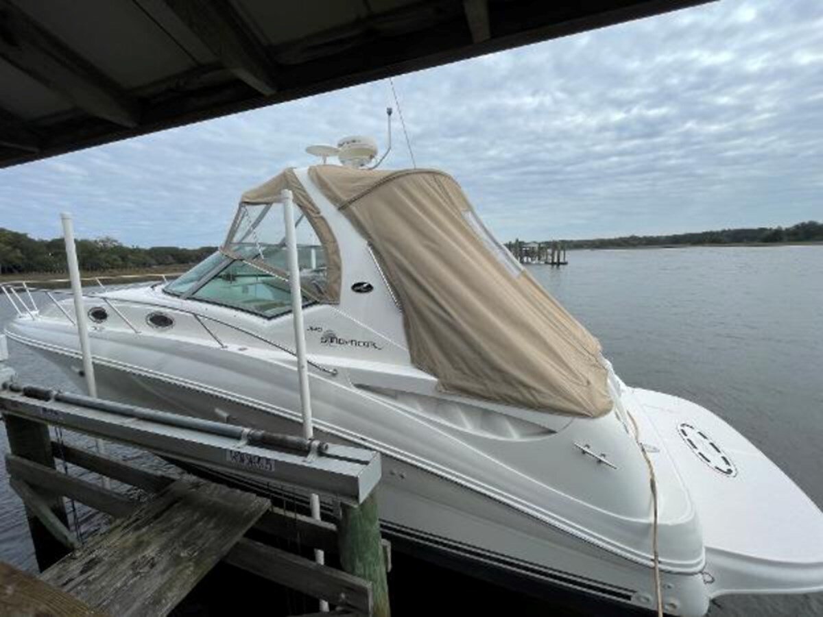 2004-sea-ray-35-6-f61e48