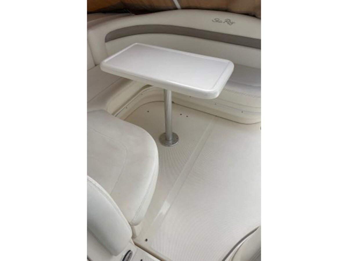 2004-sea-ray-35-6-f61e48