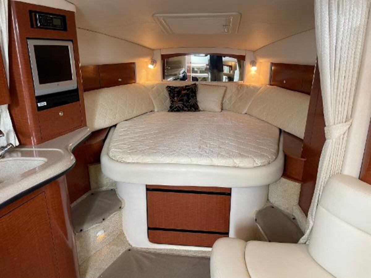 2004-sea-ray-35-6-f61e48