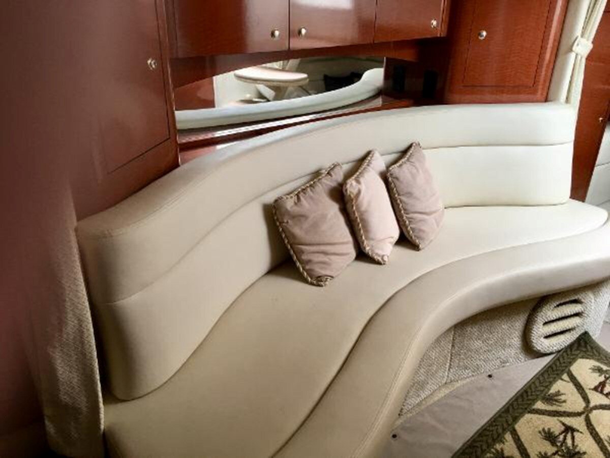 2004-sea-ray-35-6-f61e48