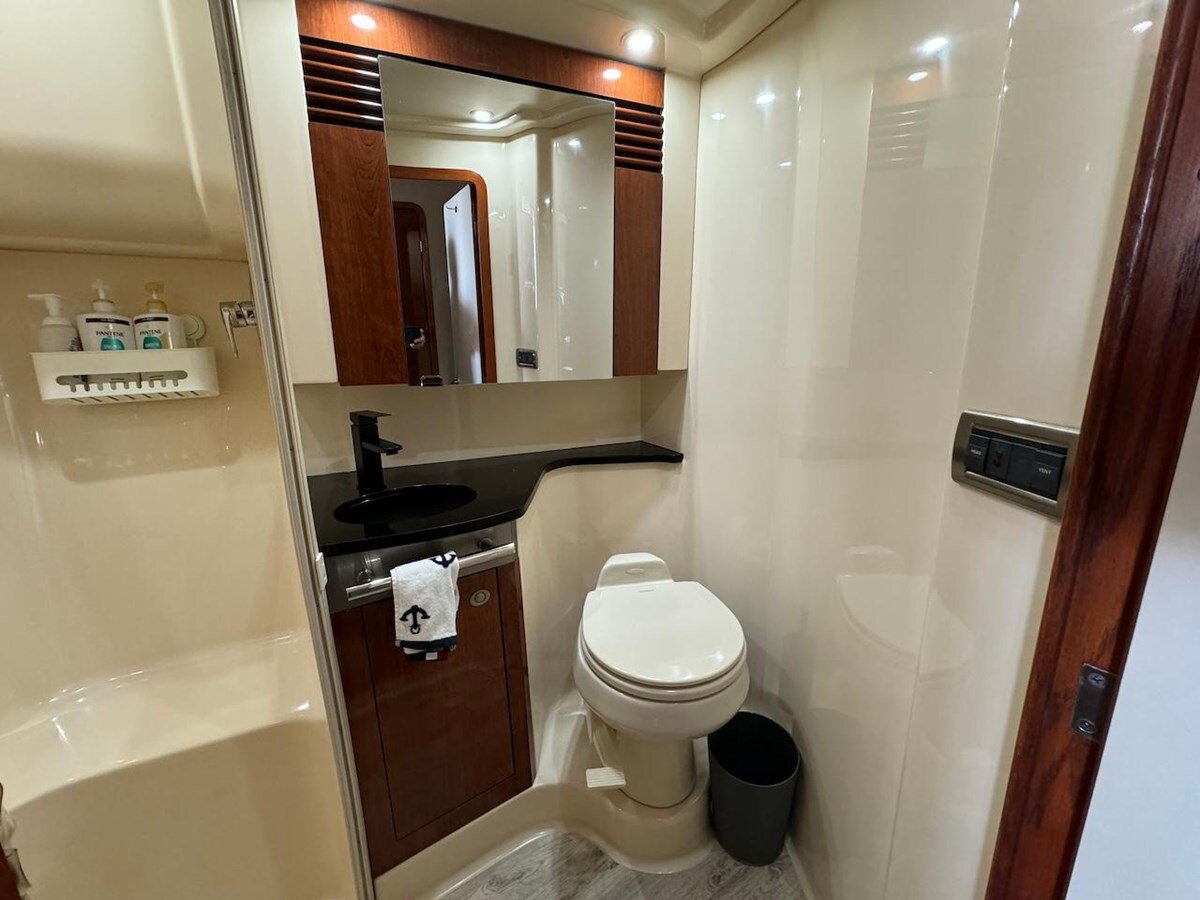 2004-sea-ray-42-0cebc4