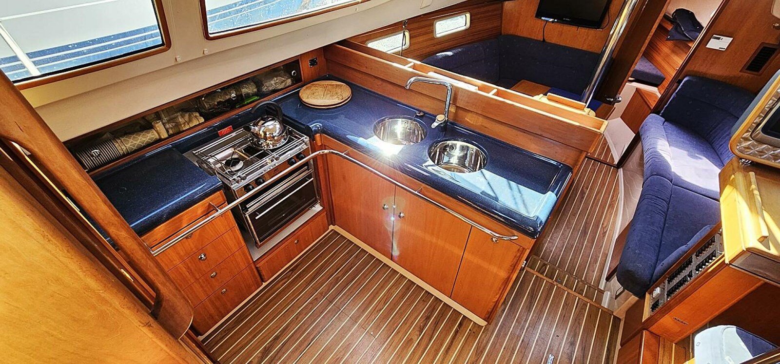 2004-southerly-35-6-3341f3