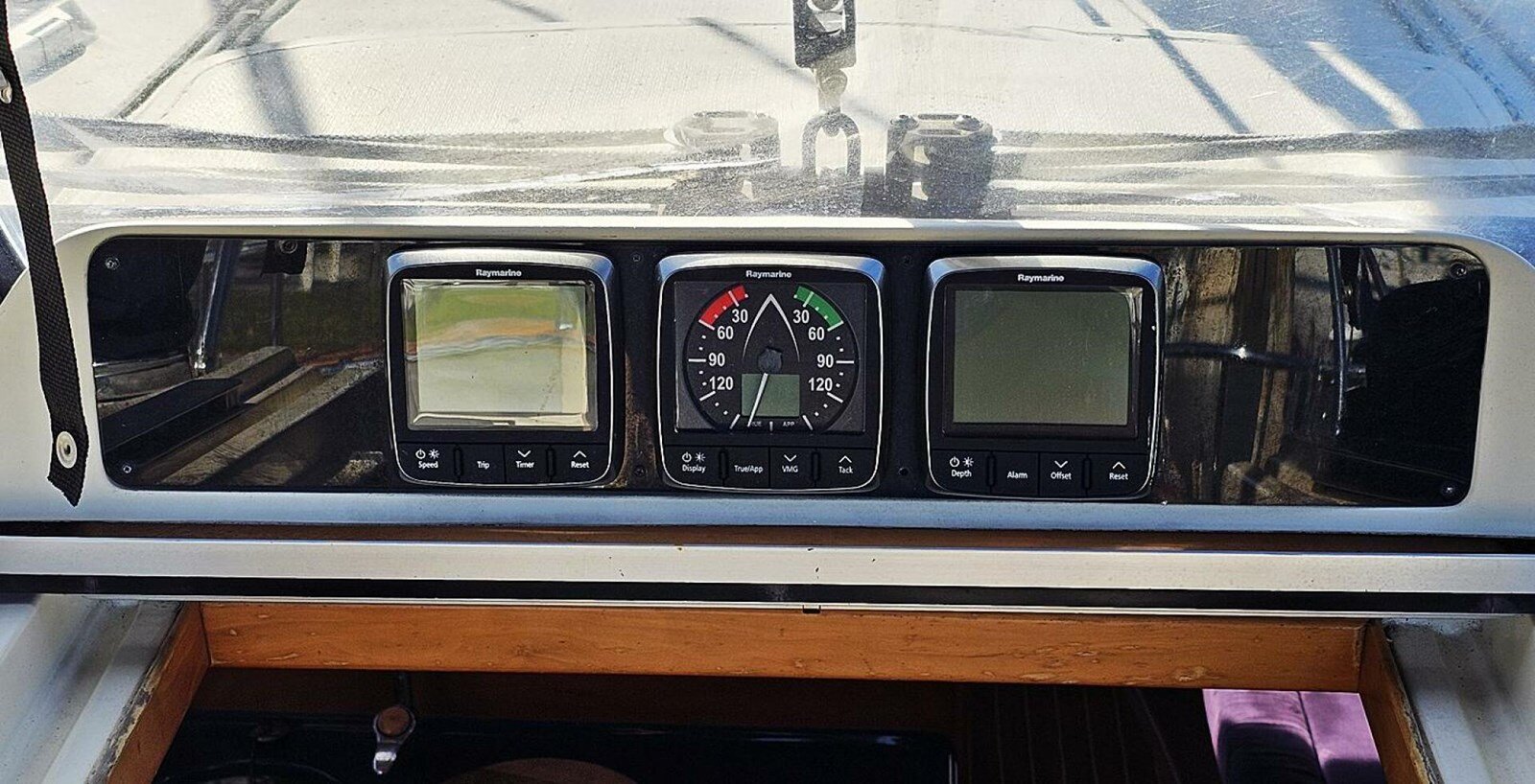 2004-southerly-35-6-3341f3