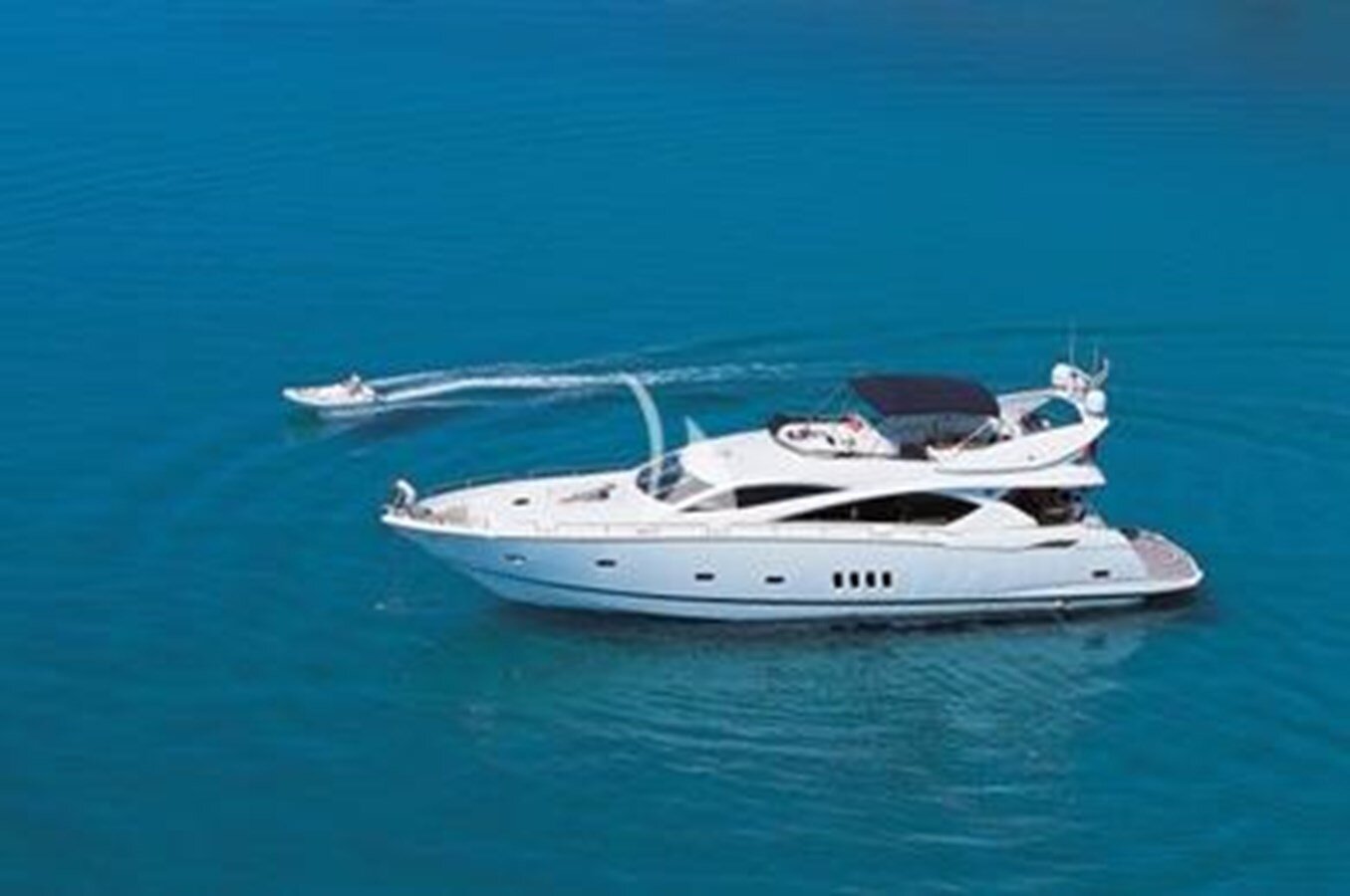 2004-sunseeker-82-7-904997