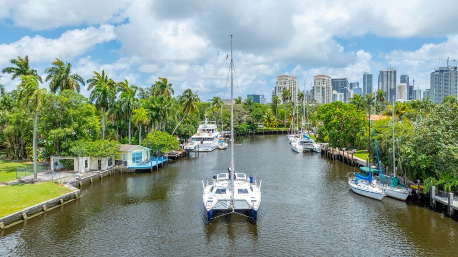 2004-switch-catamarans-51-3dc047