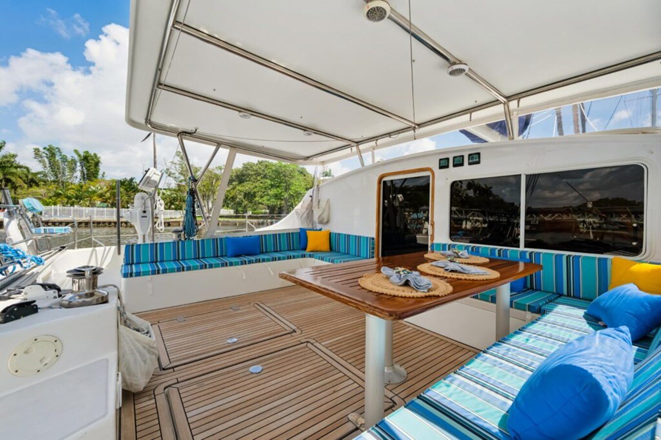 2004-switch-catamarans-51-3dc047