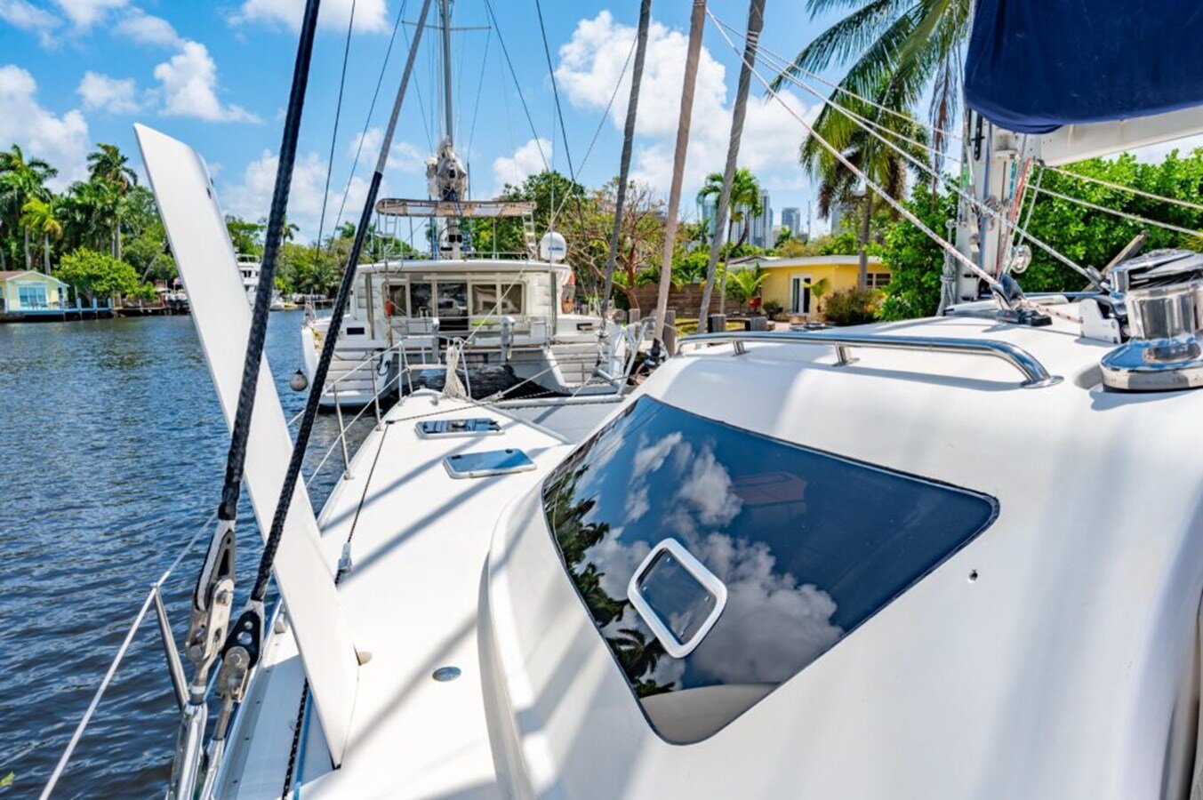 2004-switch-catamarans-51-3dc047