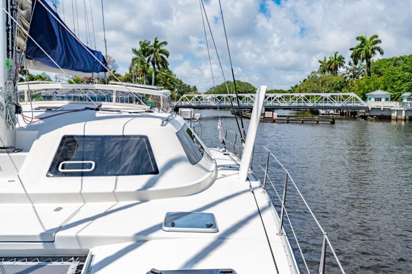 2004-switch-catamarans-51-3dc047