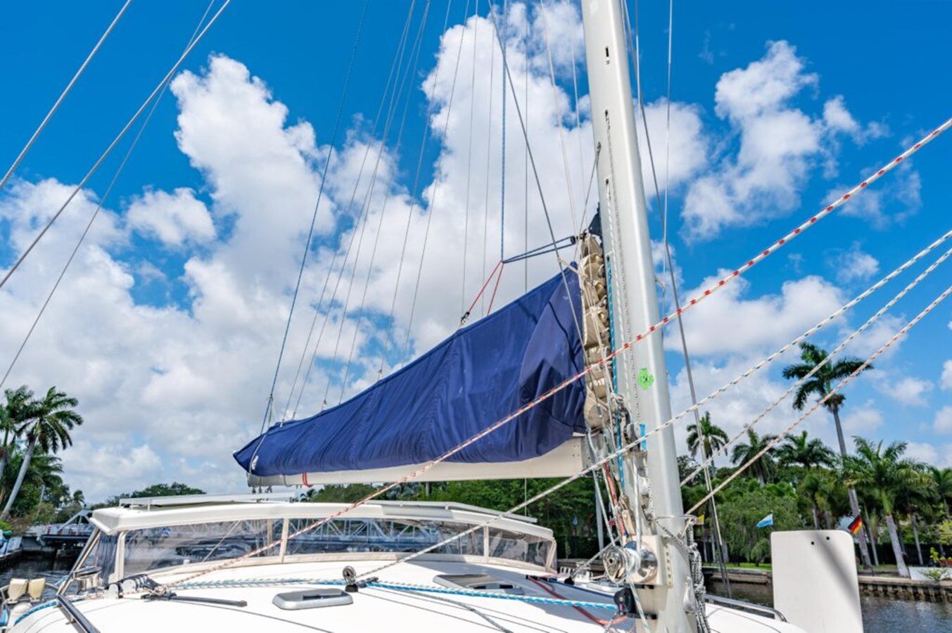 2004-switch-catamarans-51-3dc047