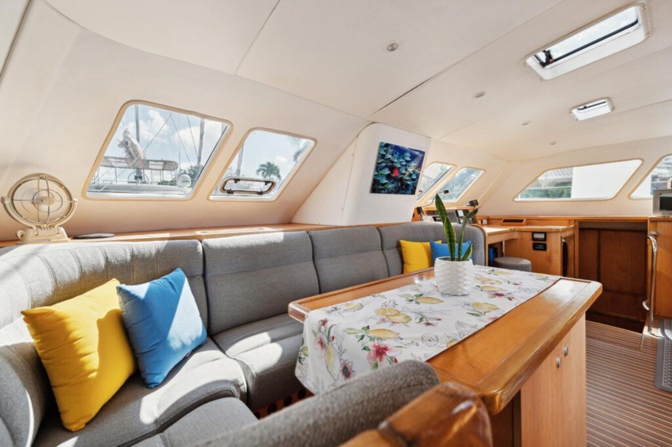 2004-switch-catamarans-51-3dc047