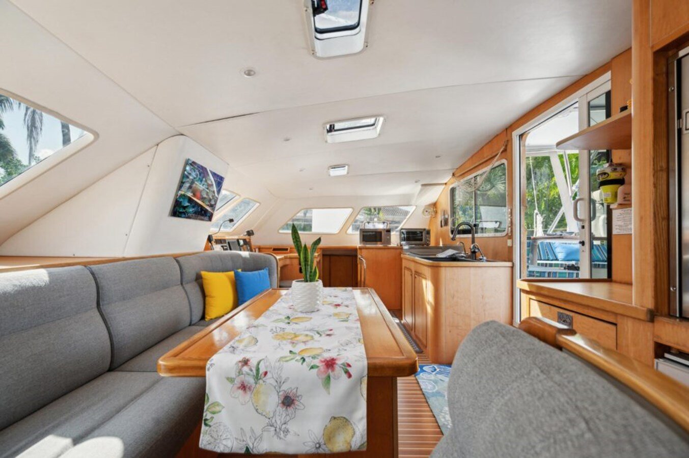 2004-switch-catamarans-51-3dc047