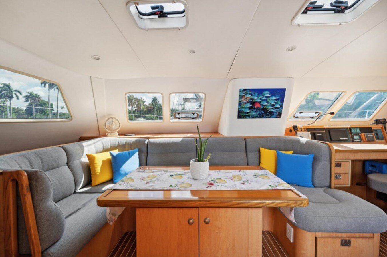 2004-switch-catamarans-51-3dc047