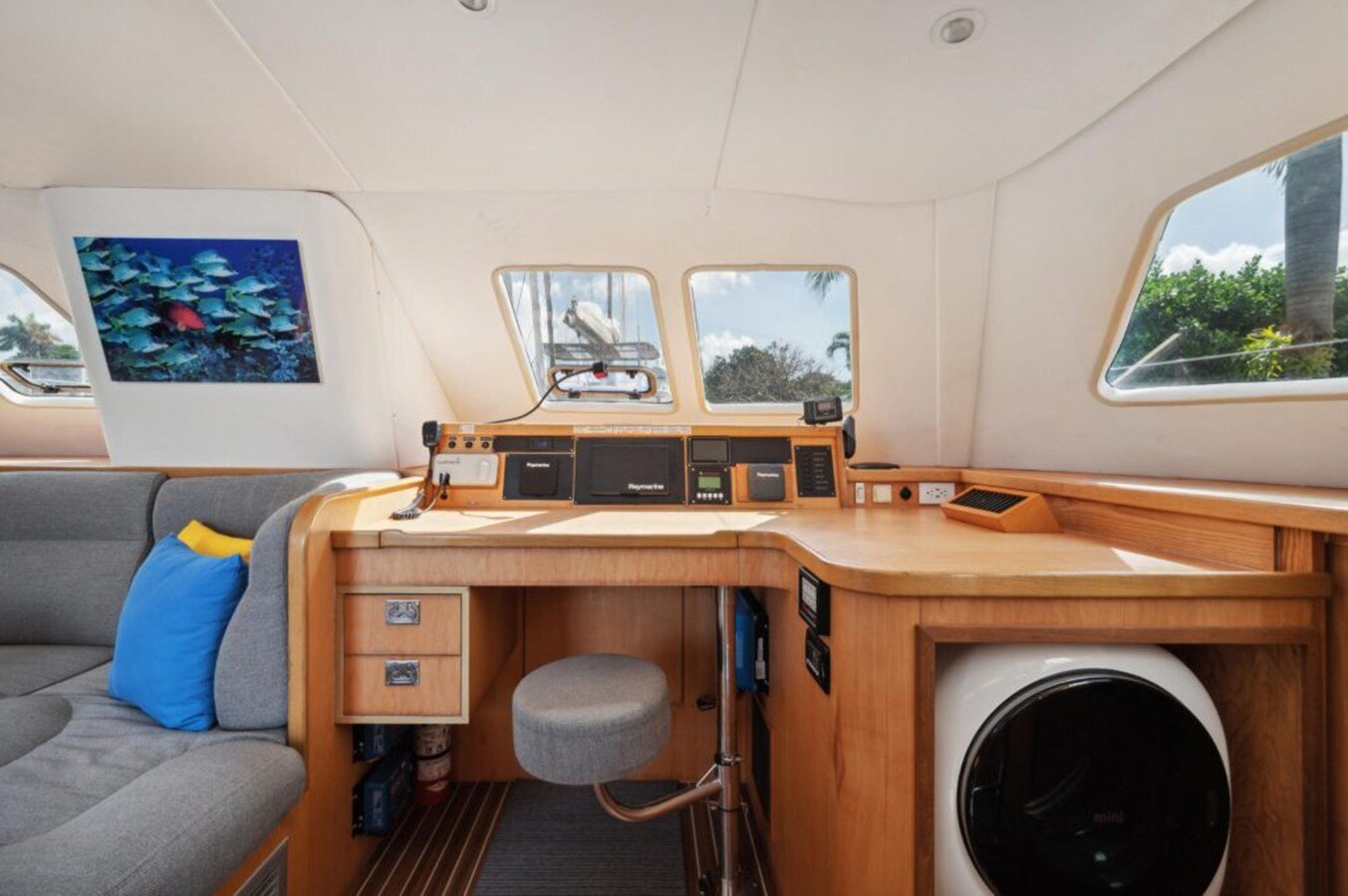 2004-switch-catamarans-51-3dc047