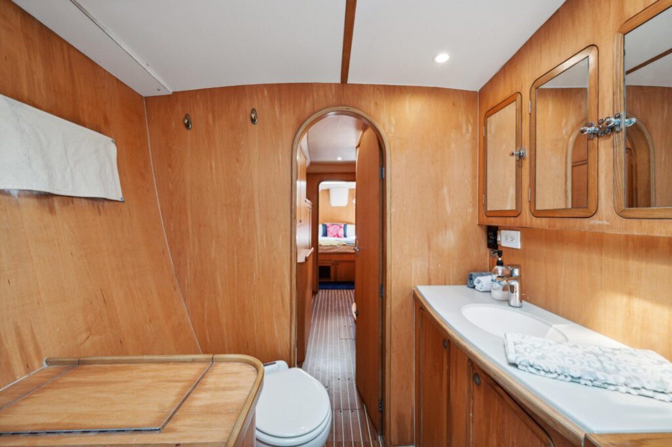 2004-switch-catamarans-51-3dc047