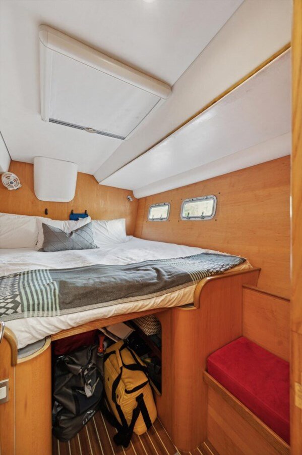 2004-switch-catamarans-51-3dc047