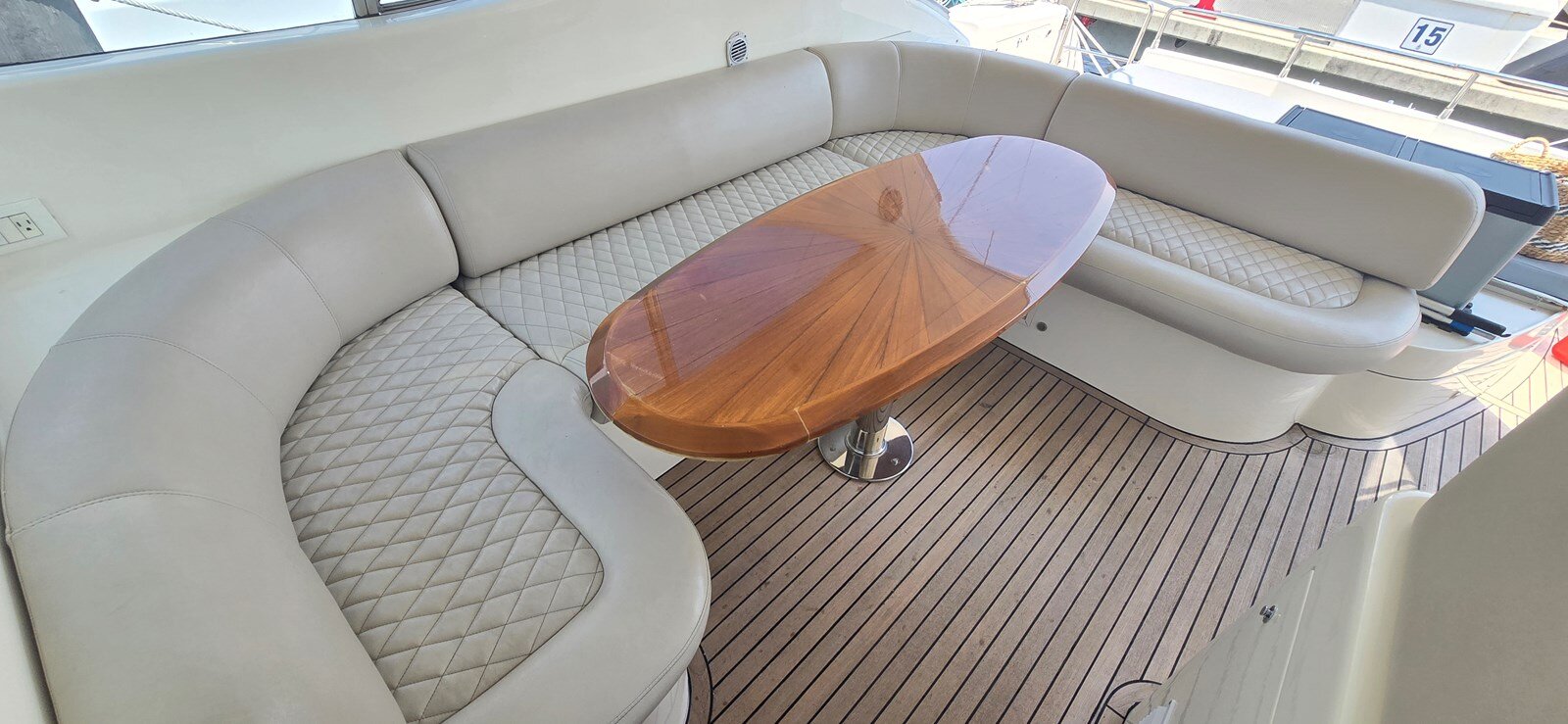 2004-uniesse-54-2dce7a