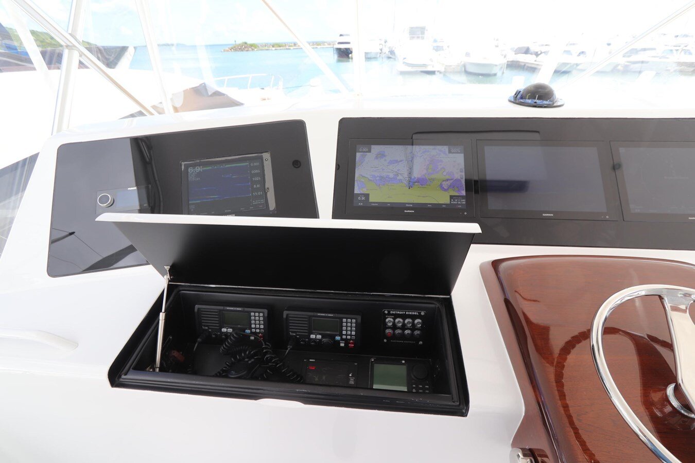 2004-viking-56-0d1f6d