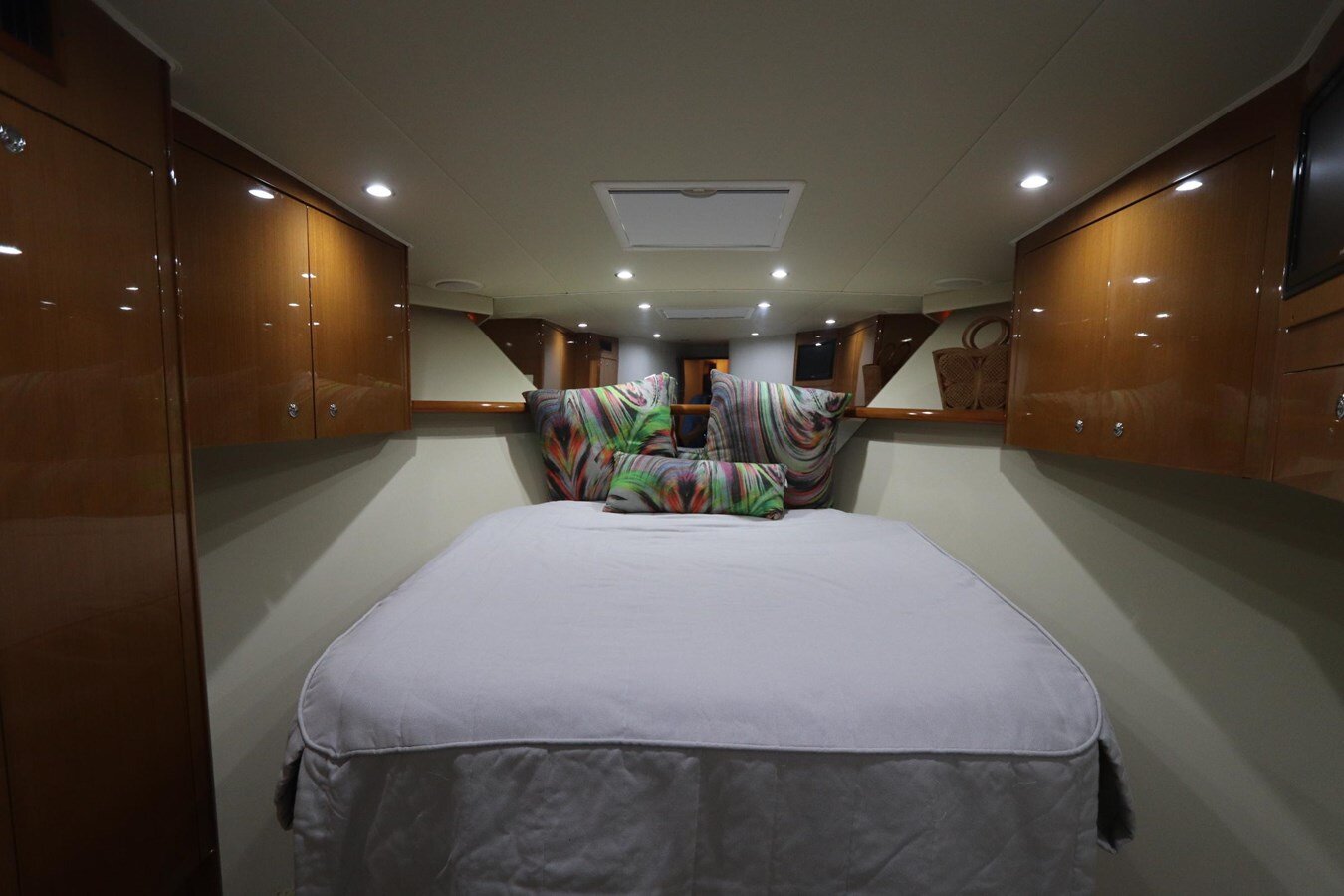 2004-viking-56-0d1f6d