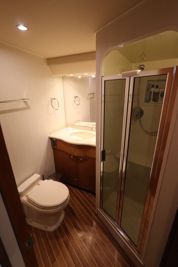 2004-viking-56-0d1f6d