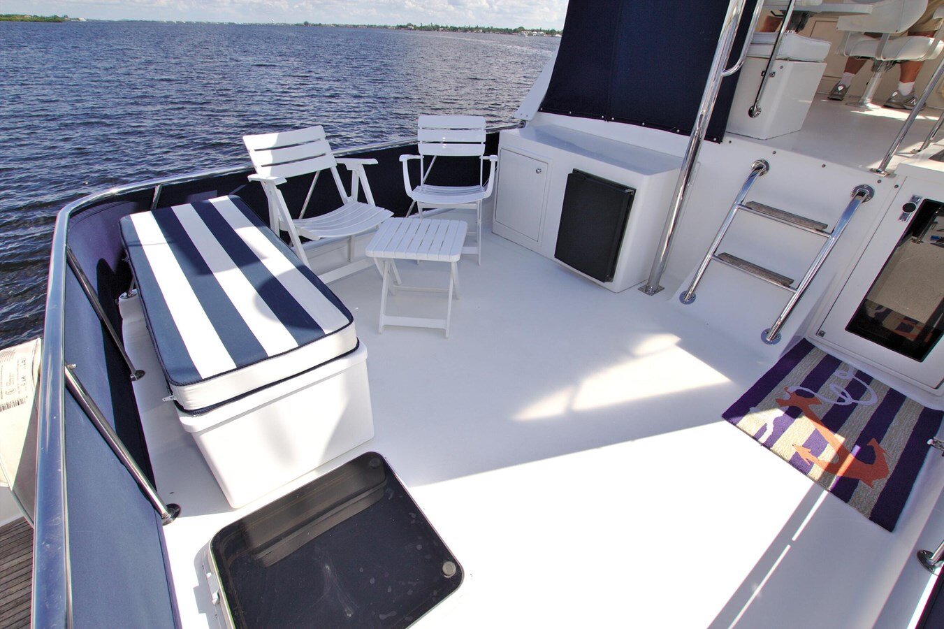 2004-west-coast-custom-yachts-46-668070