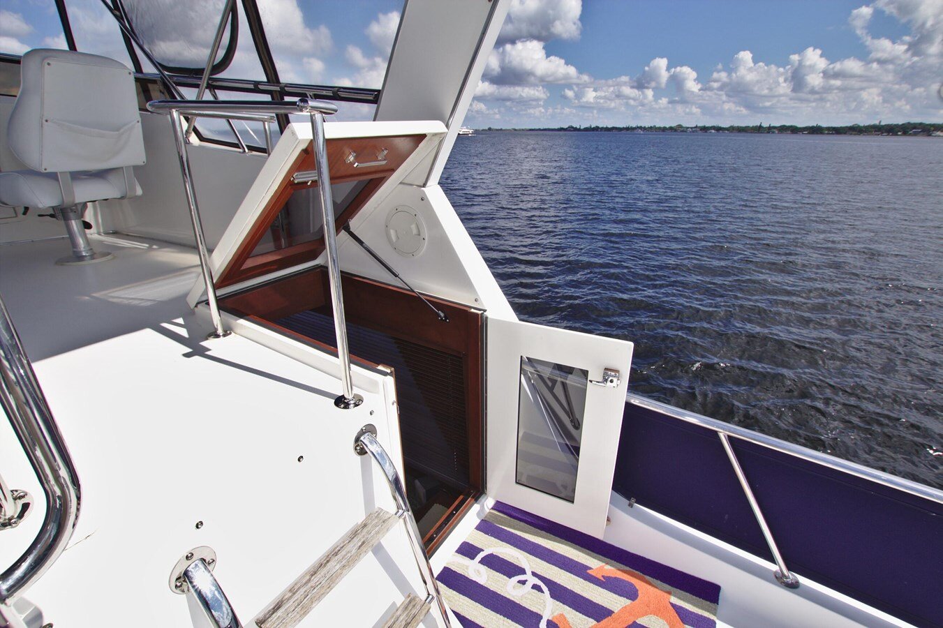 2004-west-coast-custom-yachts-46-668070