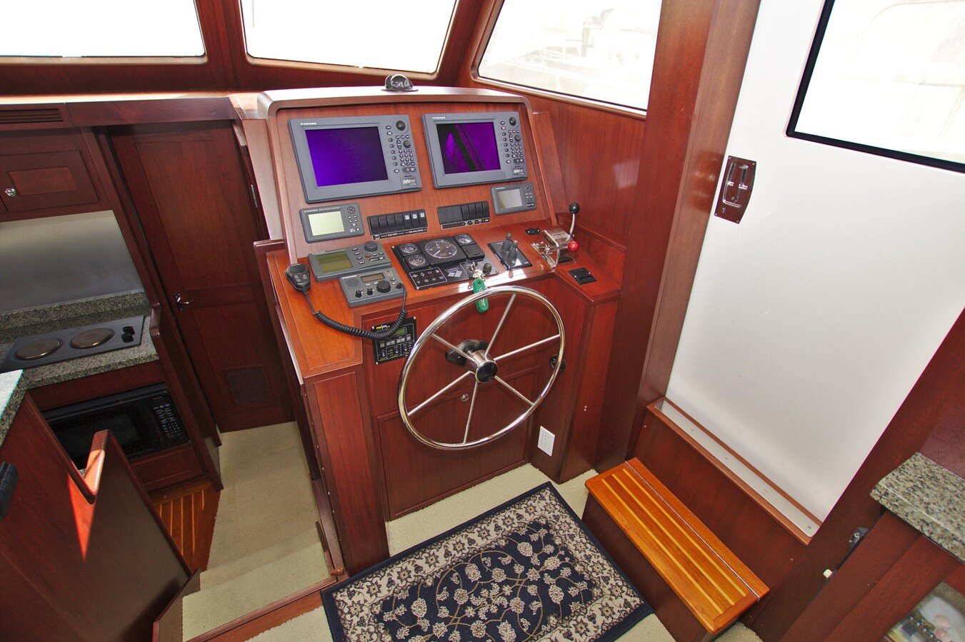 2004-west-coast-custom-yachts-46-668070