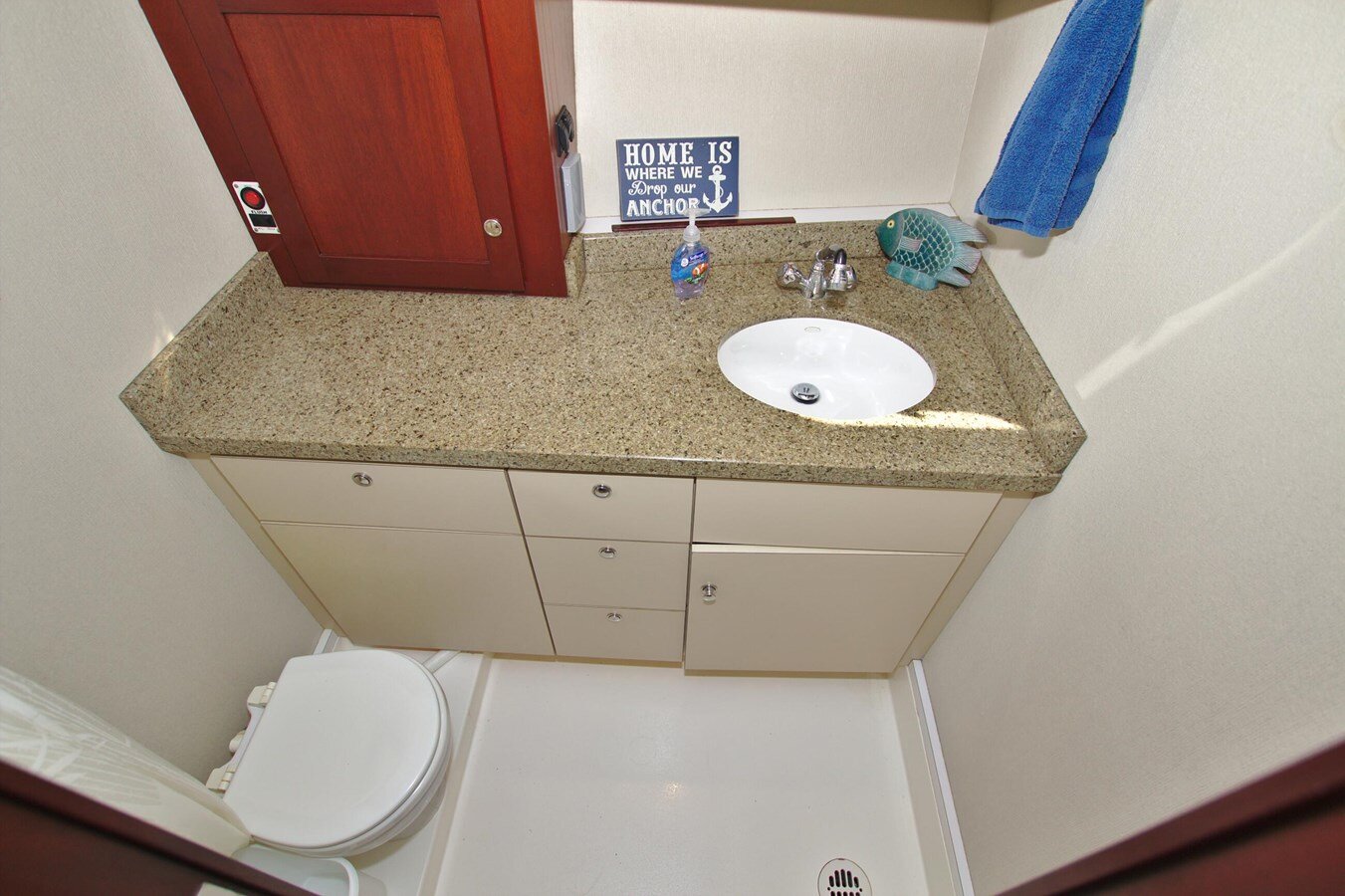 2004-west-coast-custom-yachts-46-668070