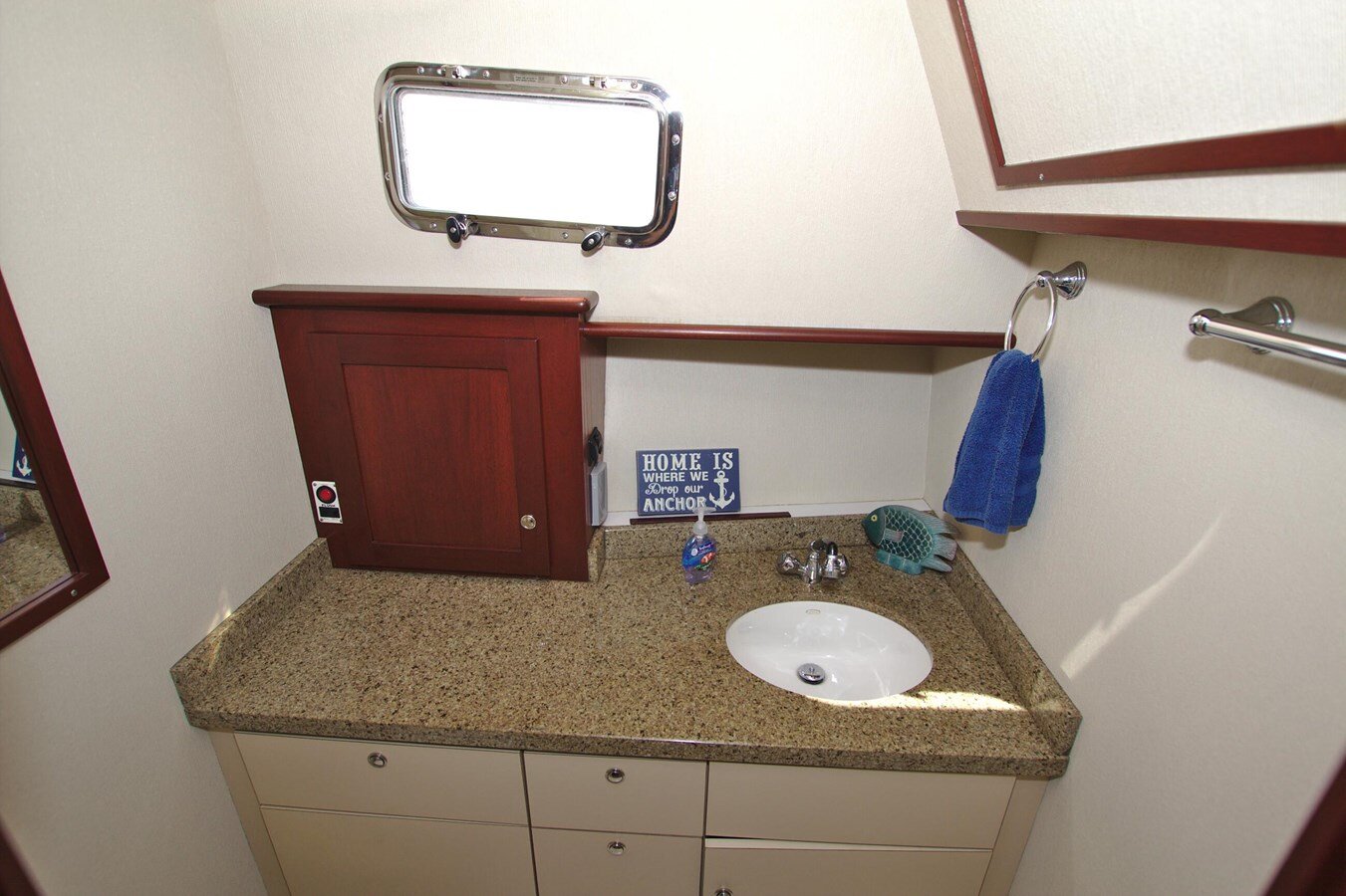 2004-west-coast-custom-yachts-46-668070