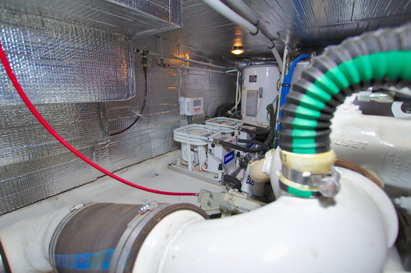 2004-west-coast-custom-yachts-46-668070