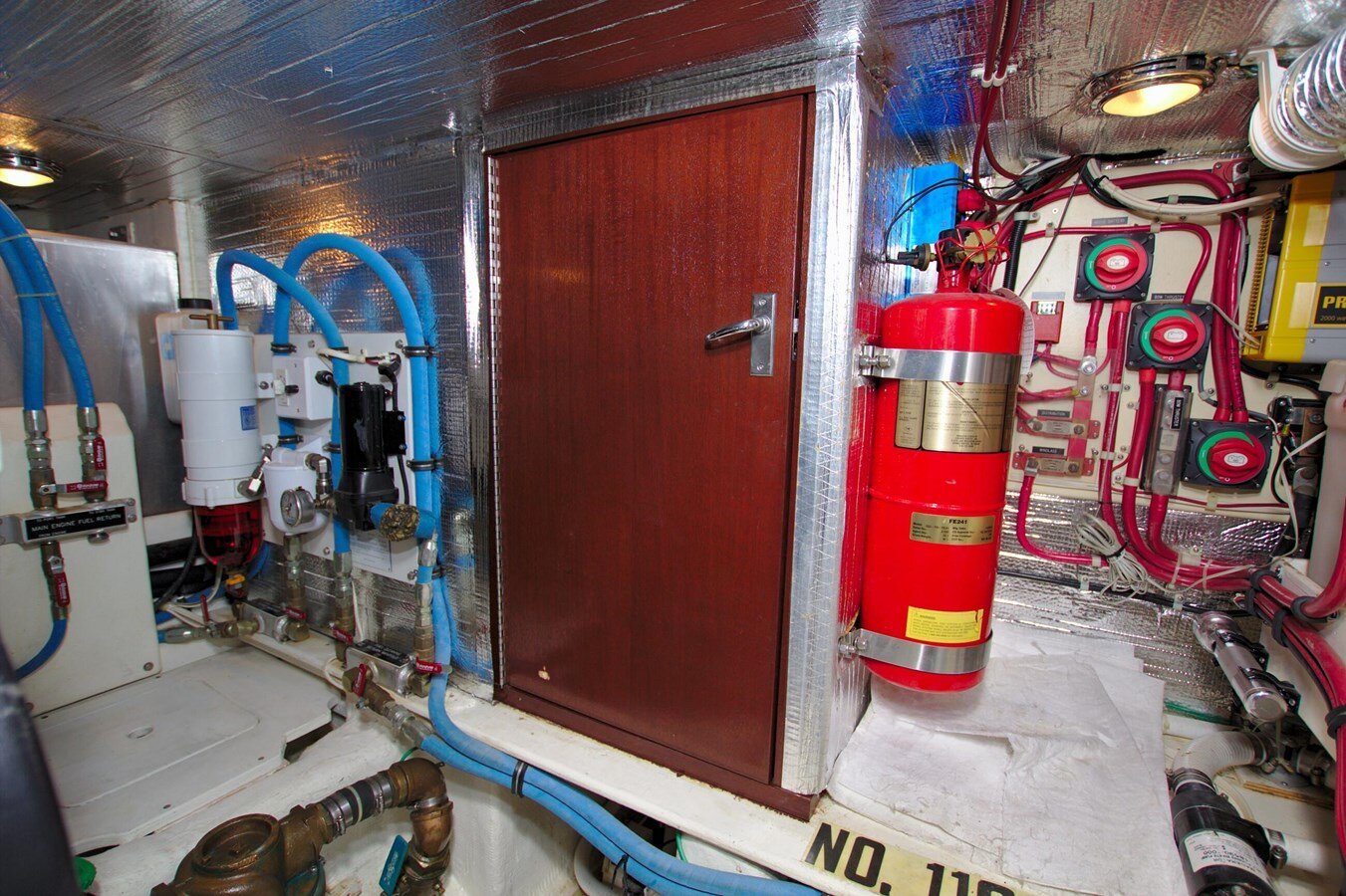 2004-west-coast-custom-yachts-46-668070