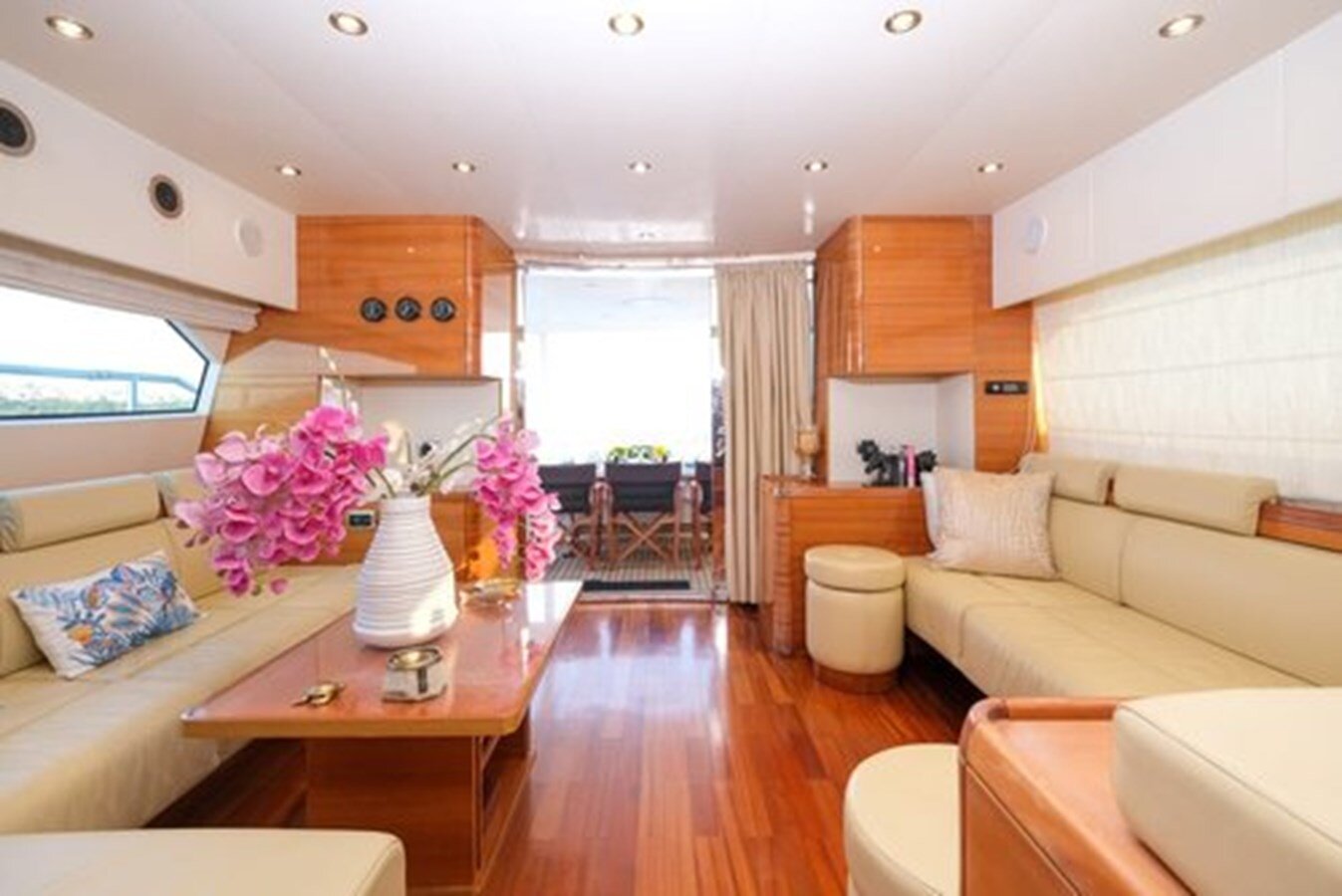 2005 AICON YACHTS 67' 4