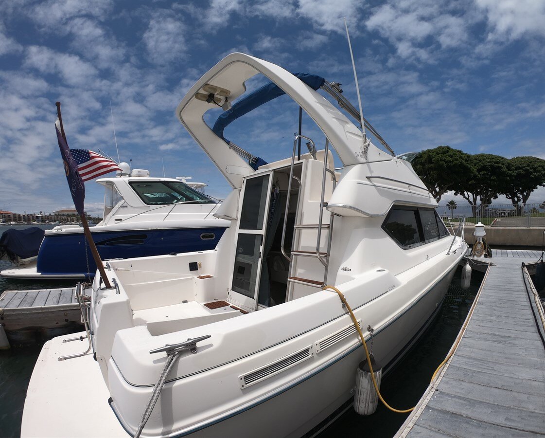 2005-bayliner-30-0958a2