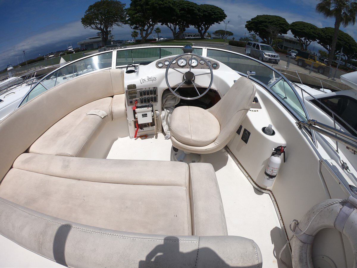 2005-bayliner-30-0958a2