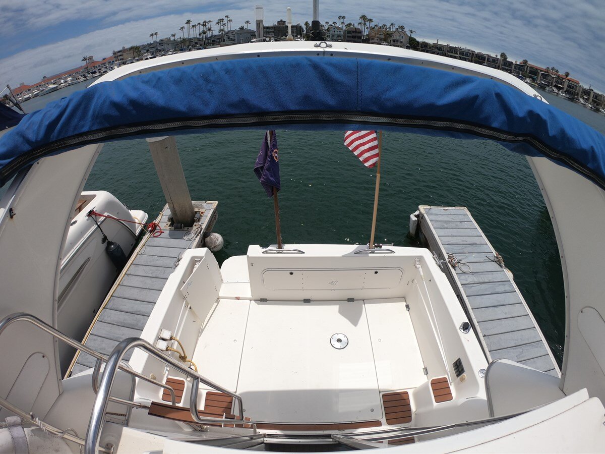 2005-bayliner-30-0958a2