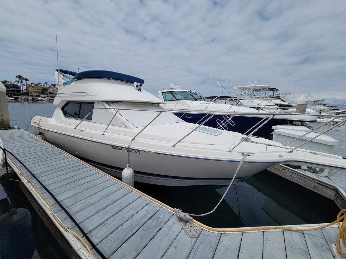 2005-bayliner-30-0958a2