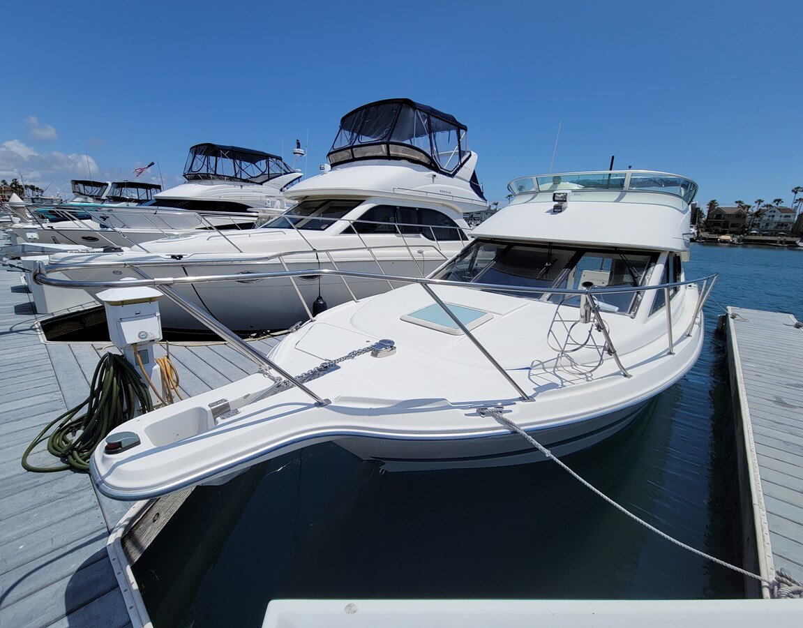 2005-bayliner-30-0958a2