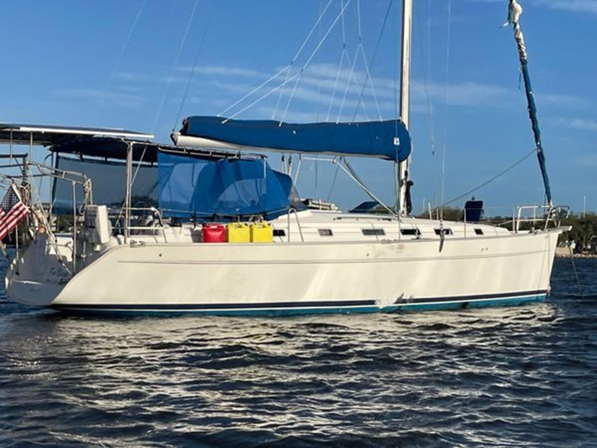 2005-beneteau-43-429bc9