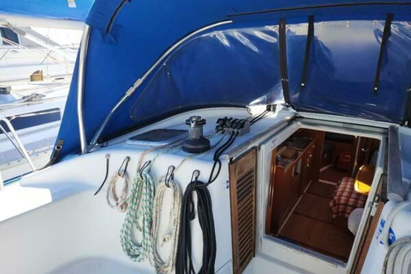 2005-beneteau-43-429bc9