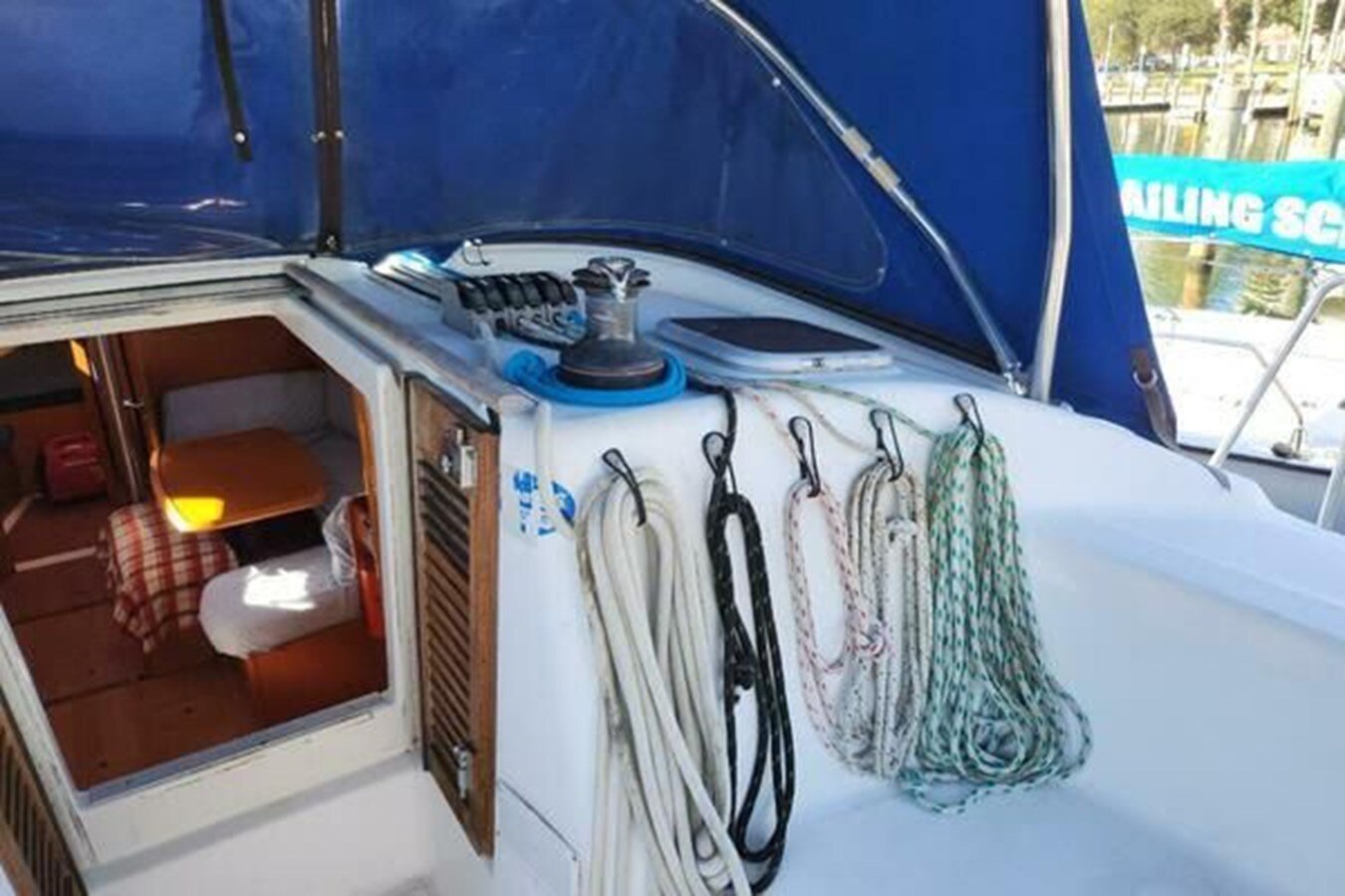 2005-beneteau-43-429bc9