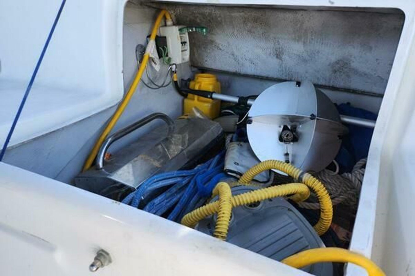 2005-beneteau-43-429bc9