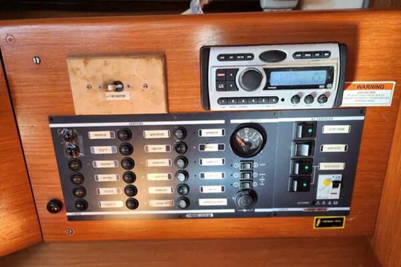 2005-beneteau-43-429bc9