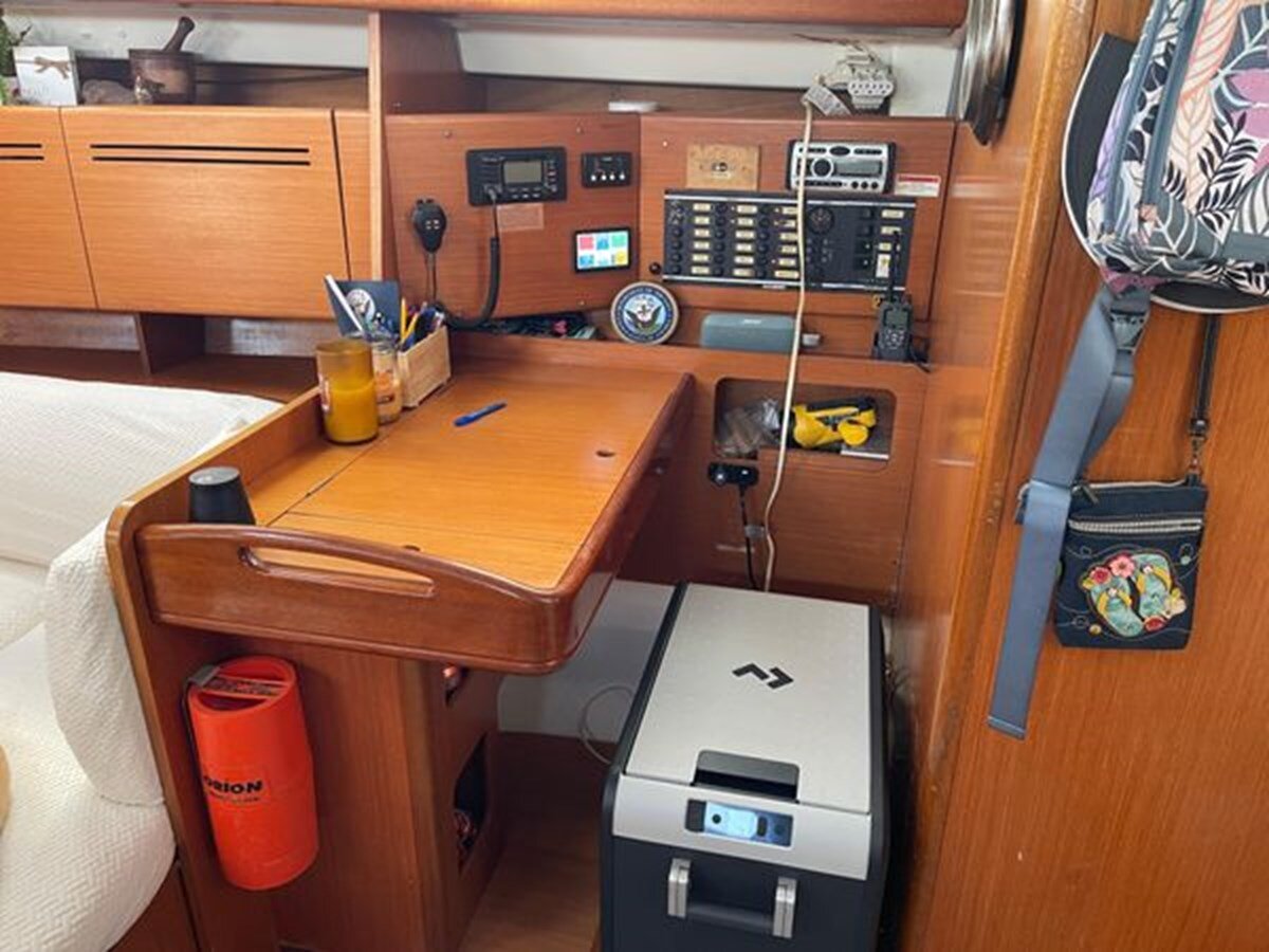 2005-beneteau-43-429bc9