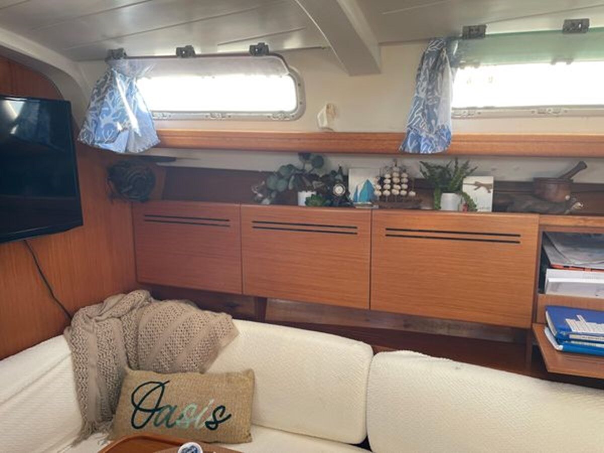 2005-beneteau-43-429bc9